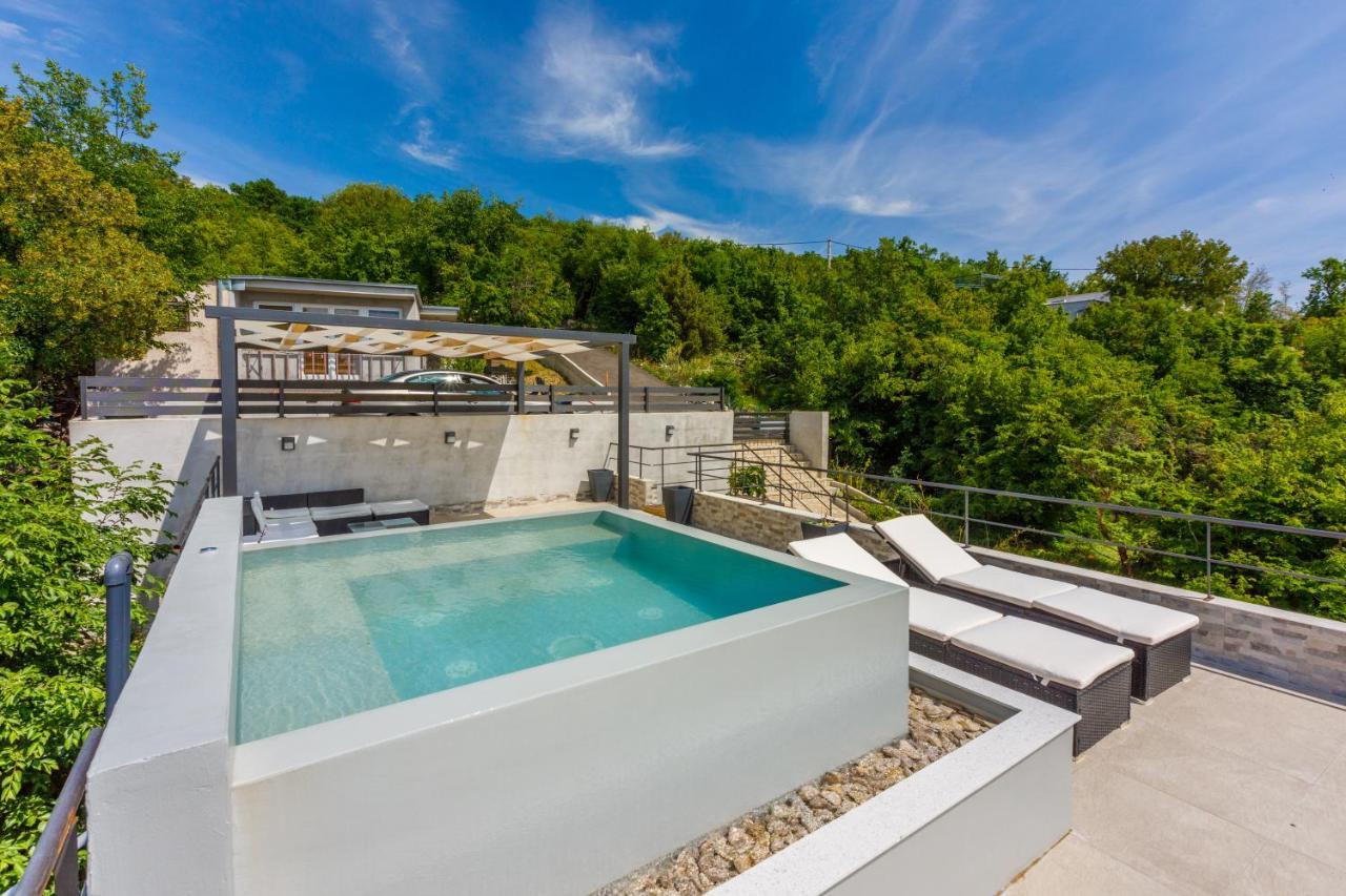 Villa Linda Crikvenica Buitenkant foto